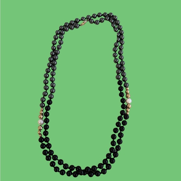 NECKLACE ONYX,14k GOLD, PEARL, HEMATITE LONG 19” long - Picture 5 of 11